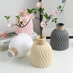 Pineapple-Inspired Plastic Vase – Elegant & Durable Design