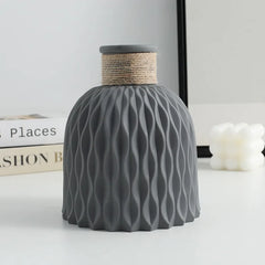 Pineapple-Inspired Plastic Vase – Elegant & Durable Design