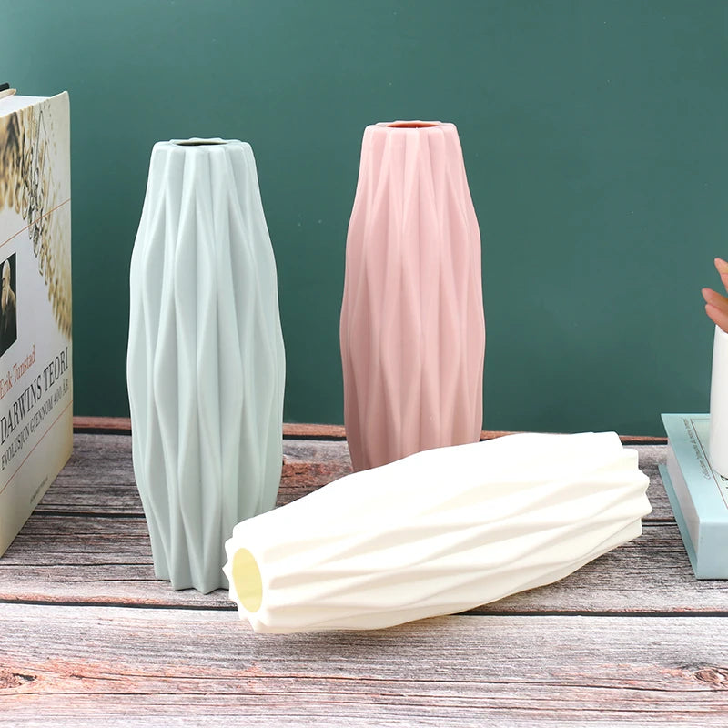 Plastic Vase Home for Decoration White Imitation Ceramic Flower Pot Plants Basket Nordic Wedding Decorative Dining Table Bedroom